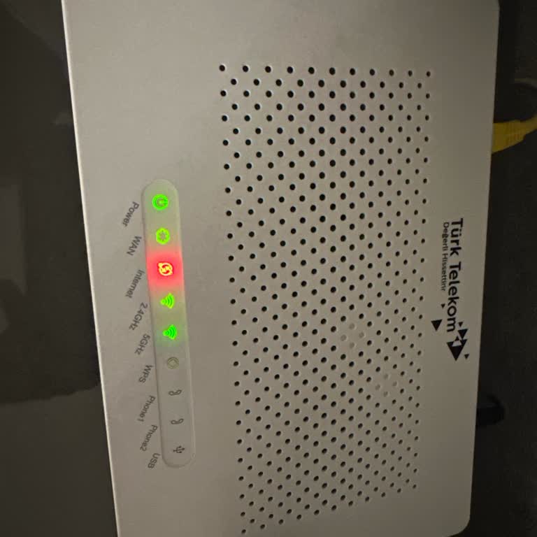 Türk Telekom'dan Süregelen İnternet Kesintisi Ve Yetersiz Müşteri Hizmeti