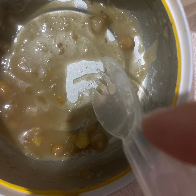 Burcu Gıda Aşurede Çıkan Kıl Büyük Hayal Kırıklığı Yaşattı