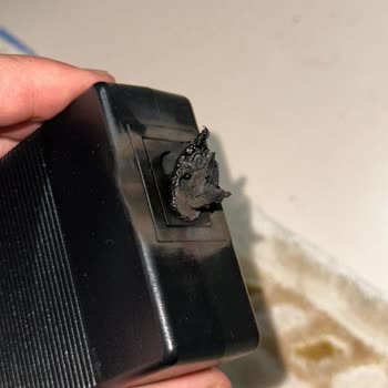 Şarj Aleti Kullanımında Güvenlik Sorunu