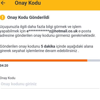 Sürekli Değişen Uçuş Saati Ve İletişim Sorunu Mağduriyeti