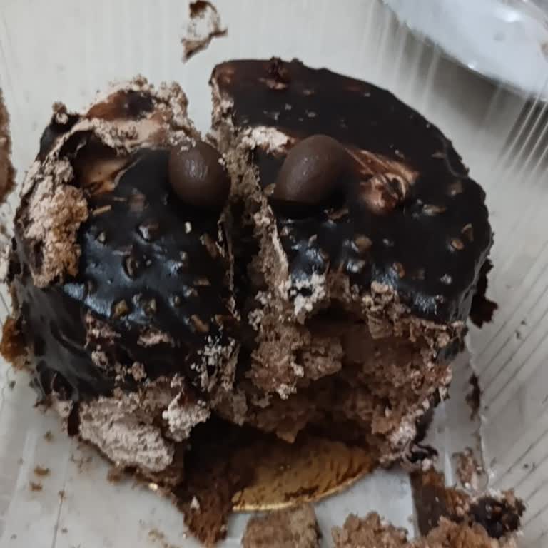 Yemeksepeti Bozuk Pasta Ve Sorumsuz Firma Yaklaşımı