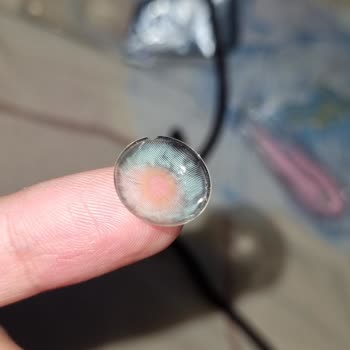 Lensin Yırtık Çıkması Ve Satıcının Sorumluluğu Reddetmesi