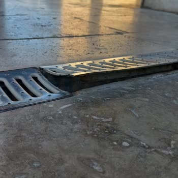 Urla'da Bozuk Mazgallar Yüzünden Sürekli Yaşanan Kazalar