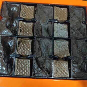 Migros'tan Aldığım Divan Çikolata Bozuk Çıktı, Hayal Kırıklığı Yaşadım