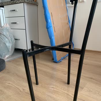 Sandalyelerde Ciddi Kalite Sorunu Ve Özensiz İşçilik