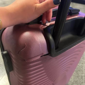 Pegasus Uçuşunda Kırılan Valizime Çözüm Sunulmadı Mağdur Edildim