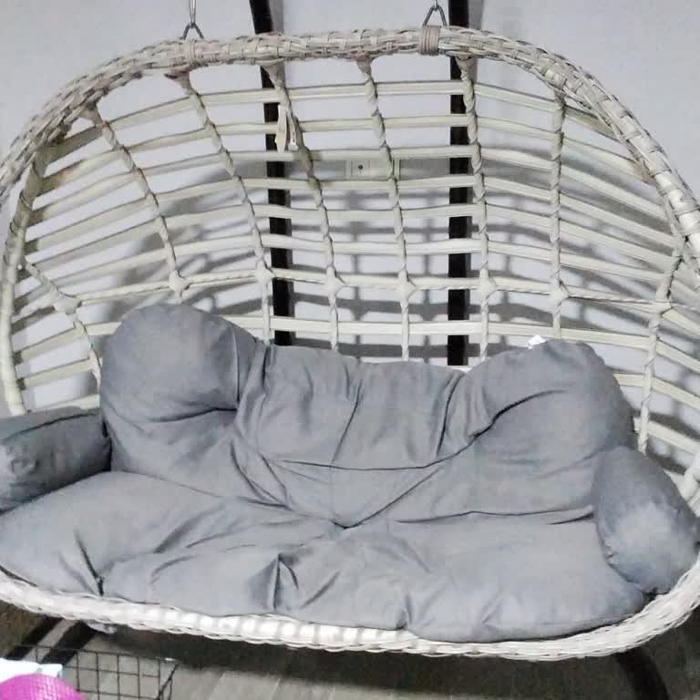 Gösterildiği Gibi Olmayan Salıncak Ve İlgisiz Hizmet