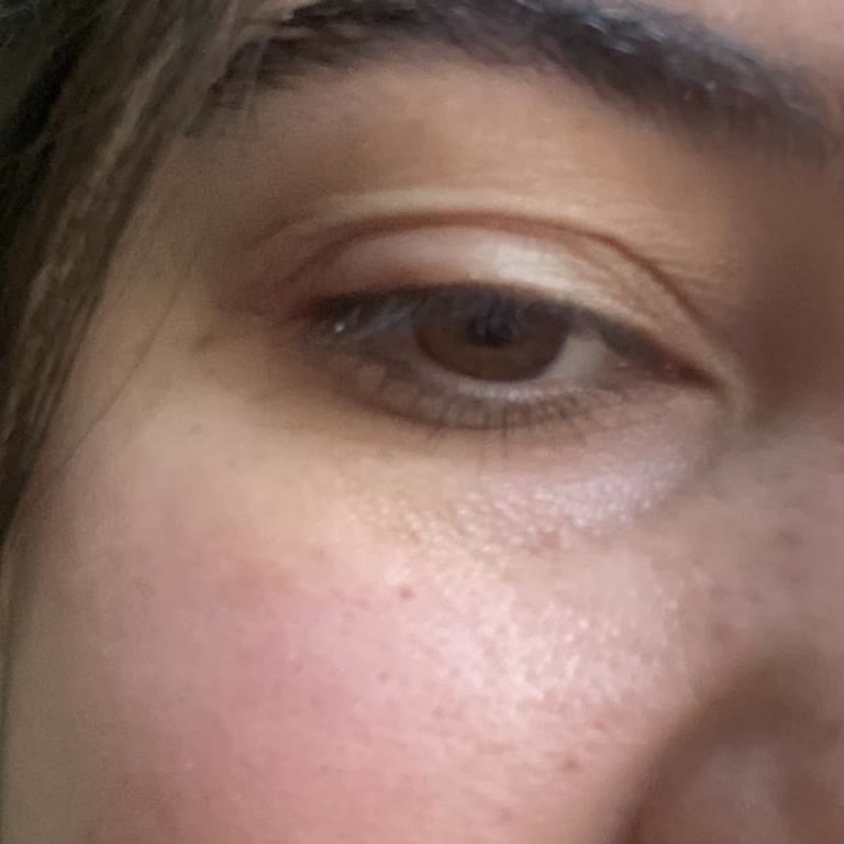 Mac Göz Kalemi Ciddi Alerji Ve Göz Sağlığı Sorunu Yaşattı