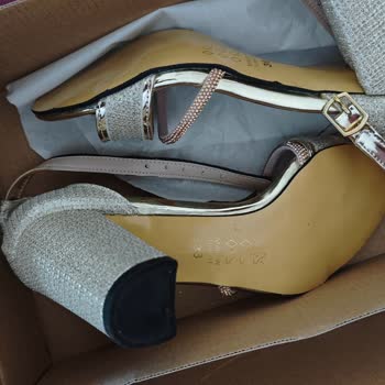 İade Talebim Haksız Gerekçelerle Reddedildi, Ürün Hiç Giyilmediği Halde Satıcı Suçladı