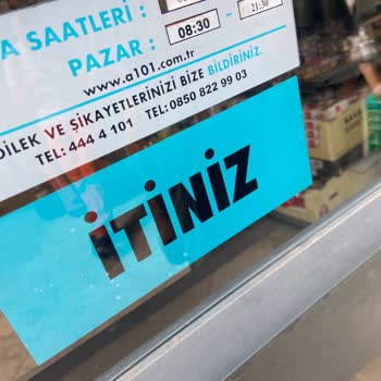 Market Açılış Saatine Uymuyor, Müşteriler Kapıda Bekletiliyor