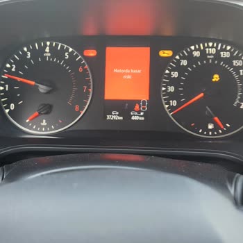 Renault Sürekli Tekrarlayan Arızalar ve Yetersiz Servis Çözümü