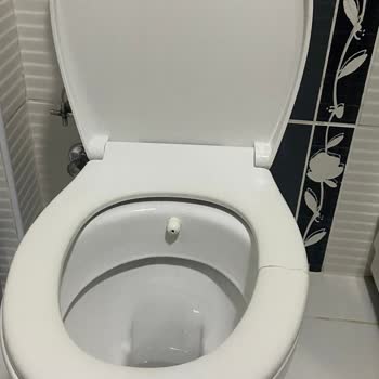 Vitra Klozet Kapağı Kısa Sürede Kırıldı, Garanti Kapsamı Dışında Bırakıldı