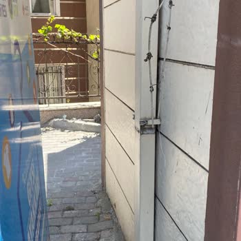 Türk Telekom Ekiplerinin Kablo Bağlantısı Sorununu Çözmemesi