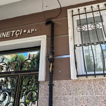 Türk Telekom Ekiplerinin Kablo Bağlantısı Sorununu Çözmemesi
