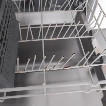 Arçelik Bulaşık Makinesi Sepetleri Paslandı Firma Değişim Talebime Yüksek Ücret İstiyor