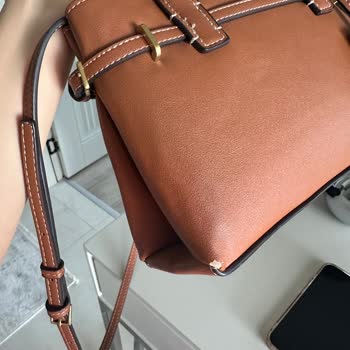 Mango Çantam Hemen Soyuldu, Geri Dönüş Bekliyorum