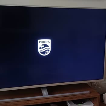 Philips TV Yazılım Güncellemesi Sonrası Cihazım Kullanılamaz Hale Geldi Ve Ücret Talep Ediliyor