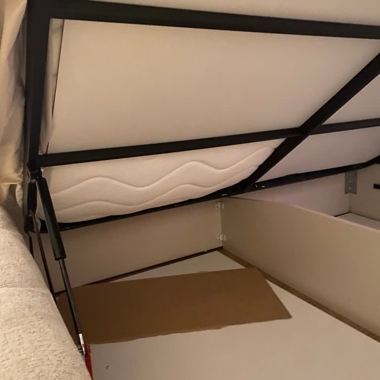 Yatak Odası Takımında Kırık Parça Ve Yetersiz Destek Sorunu