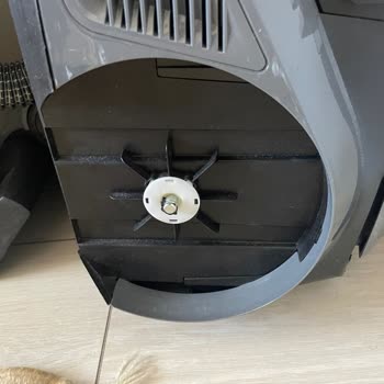 Elektrikli Süpürge Tekerleği Kısa Sürede Kırıldı, Acil Destek Talebi