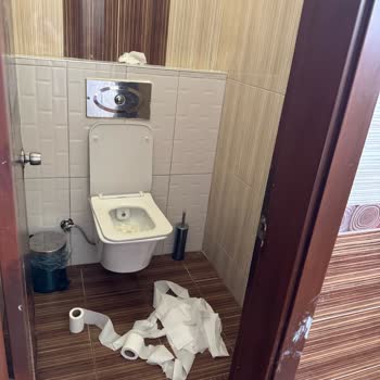 Pyxis Point Otel'de Hayal Kırıklığı Ve Kötü Hizmet Deneyimi