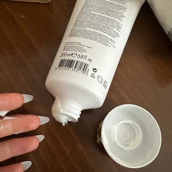 Atelier Rebul'dan Aldığım Ürün Ezilmiş Ve Koruma Bandı Açık Geldi