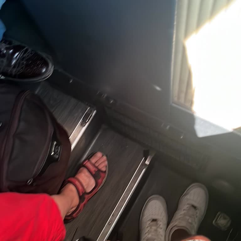 Rezervasyonlu Yolculukta Oturma Sorunu Ve Haksız Ücretlendirme