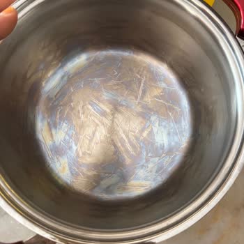 Hisar Tencerenin İçi Yanmış Gibi Oldu