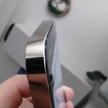 A Kalite Diye Aldığım İphone, Hasarlı Ve Sertifikası Yanıltıcı Çıktı!