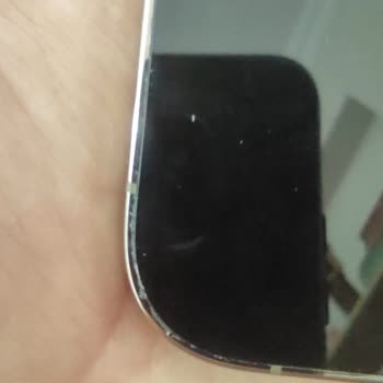 A Kalite Diye Aldığım İphone, Hasarlı Ve Sertifikası Yanıltıcı Çıktı!