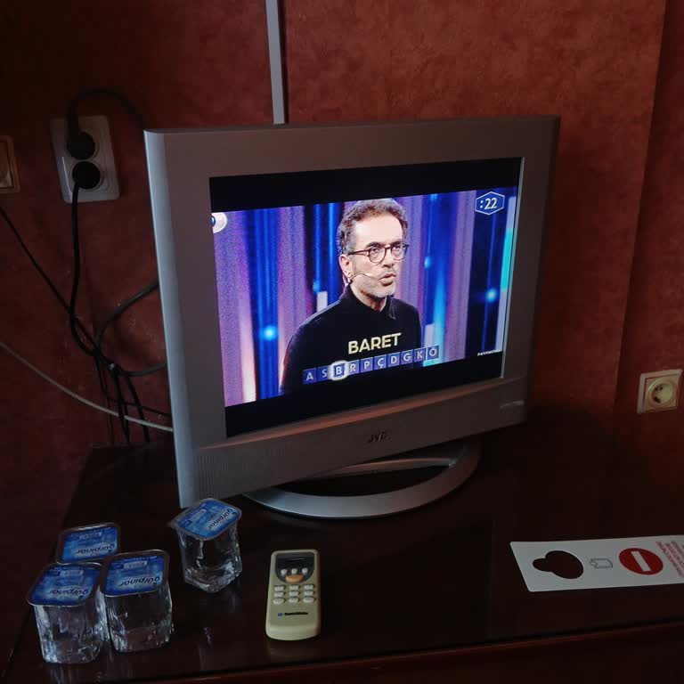 Otel Odası Beklentiyi Karşılamadı Ve Hizmet Yetersizdi