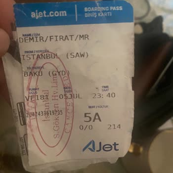 Ajet Personelinin Bilgisizliği Ve Kapıdaki İlgisizlik Seyahatimi Mağdur Etti