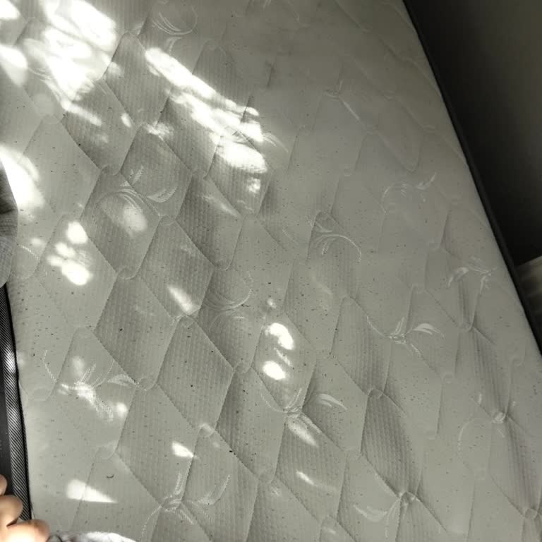 Yatak Değişimi Bir Buçuk Yıldır Yapılmadı Mağdur Ediliyorum