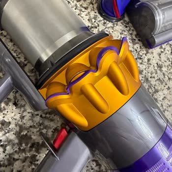 15 Günlük Dyson V15'te Lastik Sorunu Ve Yetersiz Müşteri Hizmeti