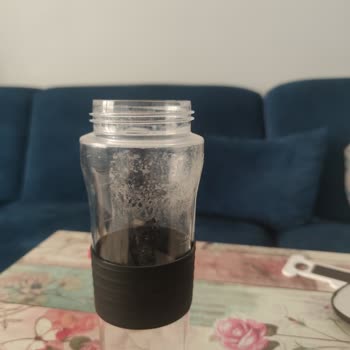 Beko Smoothie Blender Kaplarında Yıkama Sonrası Kalıcı İz Sorunu