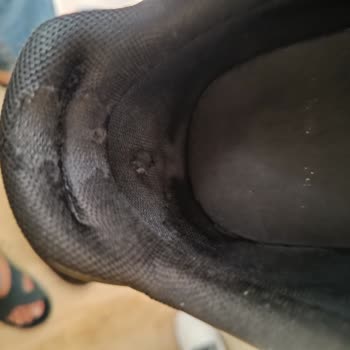 Yeni Alınan Ayakkabıda Hızlı Aşınma Ve Koku Sorunu