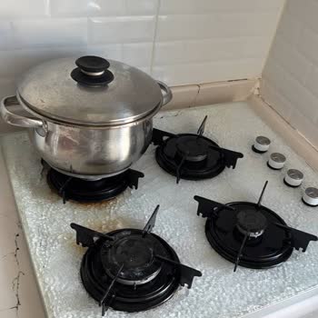 Kumtel Cam Ocak Kendi Kendine Parçalandı, Ürün Değişimi Talebi