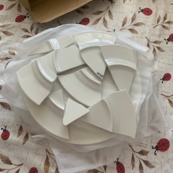 Kırık Gelen Tabak İçin Sadece Değişim Talebim Var