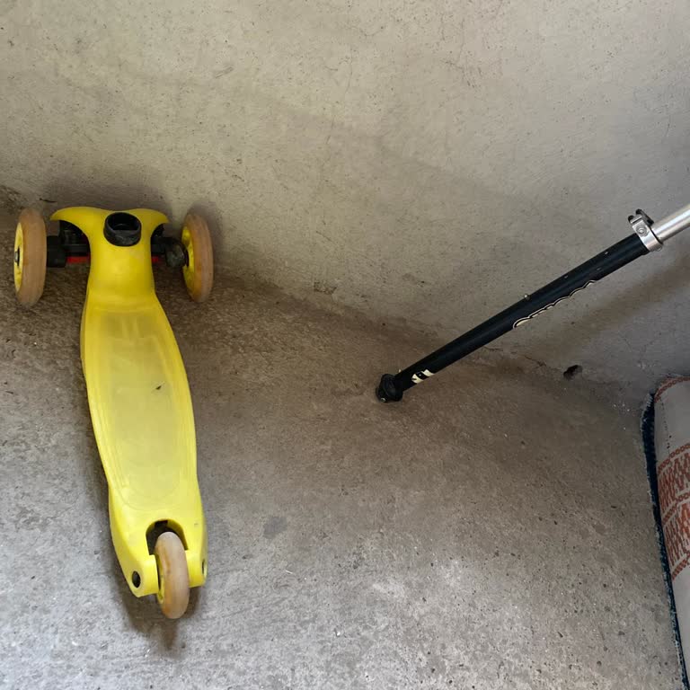 Satın Aldığım Scooter'ın Gidon Ek Yeri Kısa Sürede Kırıldı, Yedek Parça Talebim Var