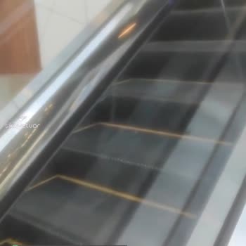 Erasta Edirne AVM Merdiven SorunU