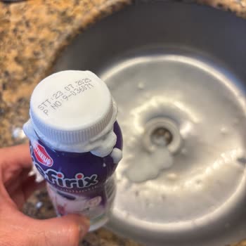 Son Kullanım Tarihi Geçmemiş Kefir Patladı, Ücret İadesi İstiyorum