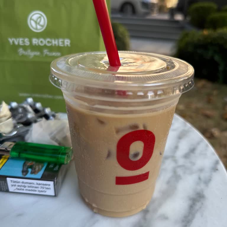 Espressolab Çavuşdere Şubesinde Sipariş Sorunu Ve İlgisiz Personel Deneyimi