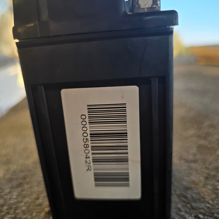 Sıfır Motorun Aküsü 7 Ayda Bitti, Mağduriyetim Giderilmiyor