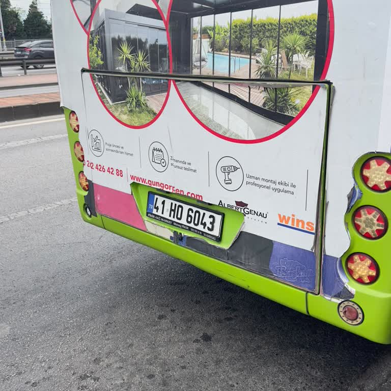 721 Numaralı Hat Şoförünün Tehlikeli Ve Sorumluluk Bilincinden Yoksun Davranışı