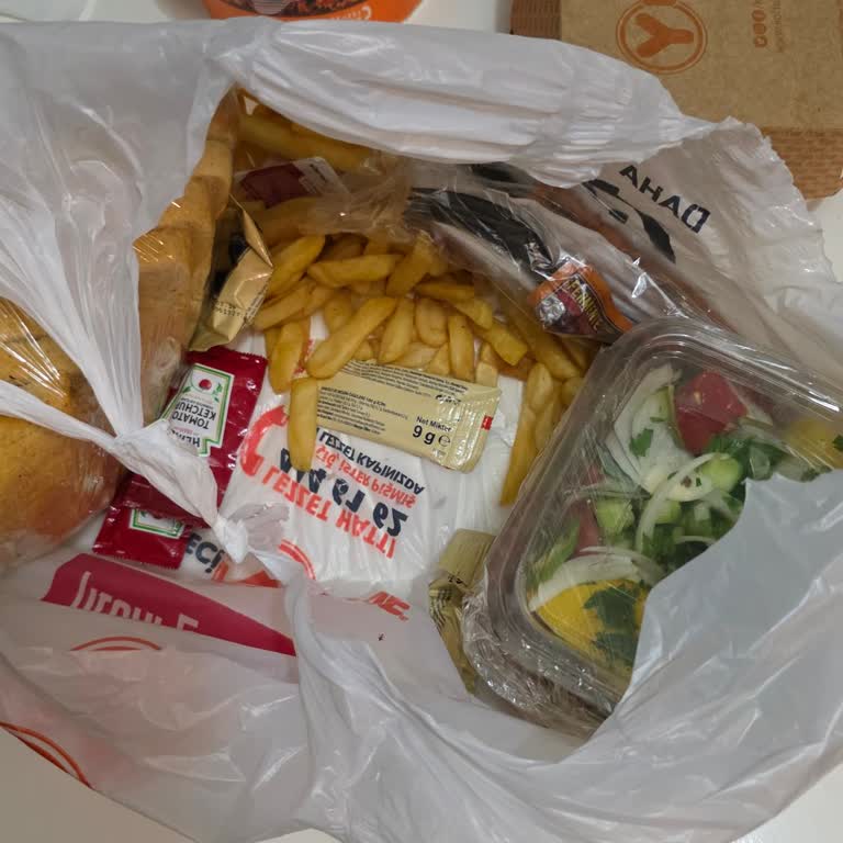 Sipariş Gecikmesi Ve Memnuniyetsizlik