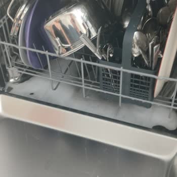 Bulaşık Makinesi Sürekli Köpüklü Bırakıyor Çözüm Bekliyorum
