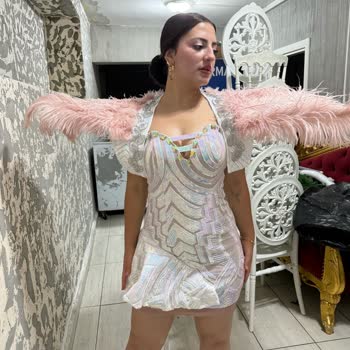 Özel Dikim Kostüm Tasarım Ve Ölçülere Uymadı, İletişim Sağlanamıyor