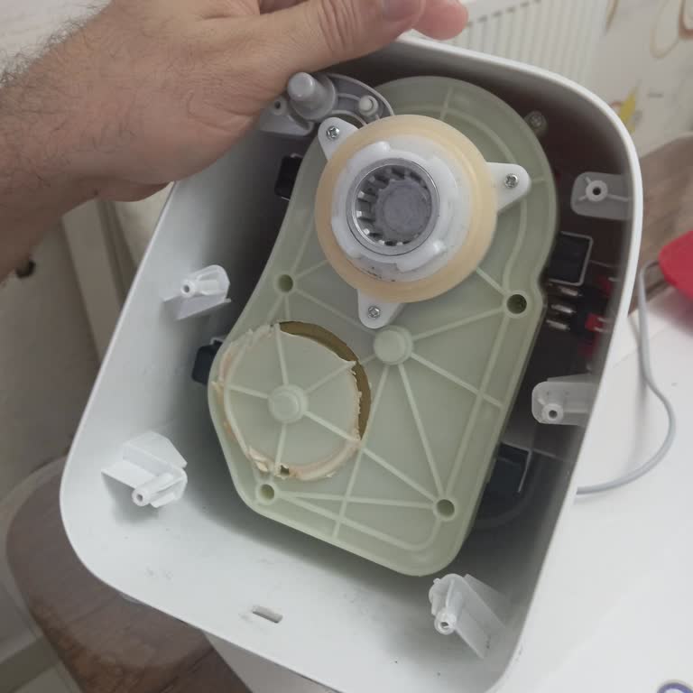 Fakir Kıyma Makinesi İlk Kullanımda Arızalandı: Parça Desteği Bekliyorum