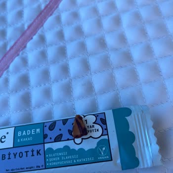 Fropie Probiyotik Bar İçinden Sert Badem Kabuğu Çıktı, Dişim Kırıldı