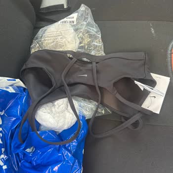 Intersport Yanlış Ürün Gönderimi Ve Geciken Teslimat Hayal Kırıklığı Yarattı