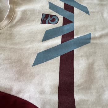 Yeni Sezon Retro Tshirtler İlk Yıkamada Renk Attı, Mağduriyet Yaşıyoruz